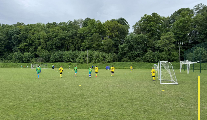 Súťaže / olympiády / Školský pohár SFZ chlapcov základných škôl - foto