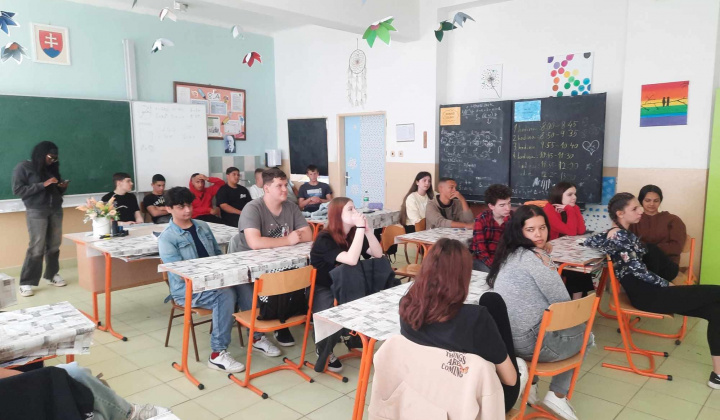 Akcie / Ako stráviť leto? - foto