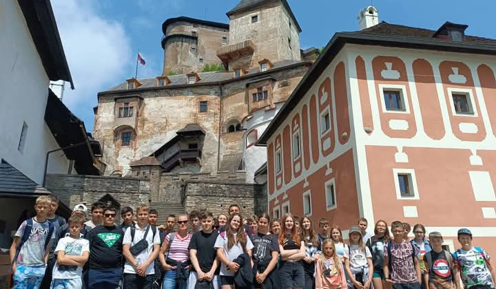 Akcie / Za krásami Slovenska ???? - foto