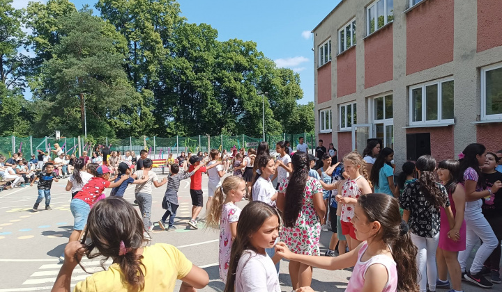 Akcie / Ochutnávka ovocia - foto