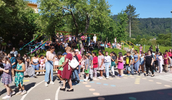 Akcie / Ochutnávka ovocia - foto