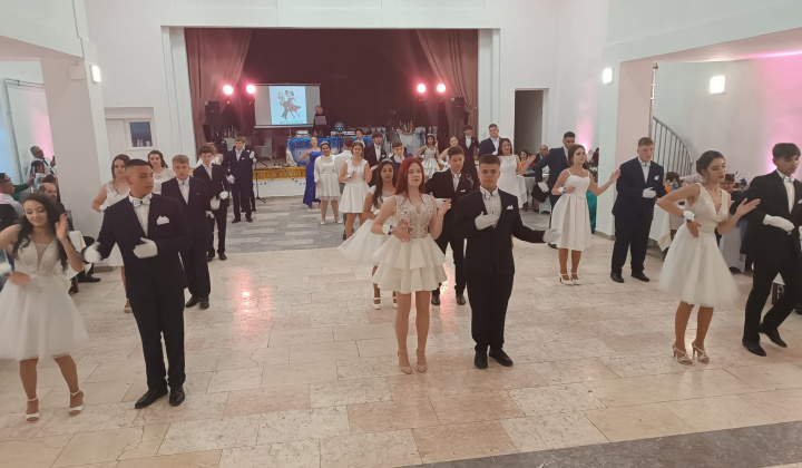 Akcie / Venček 2025 - foto