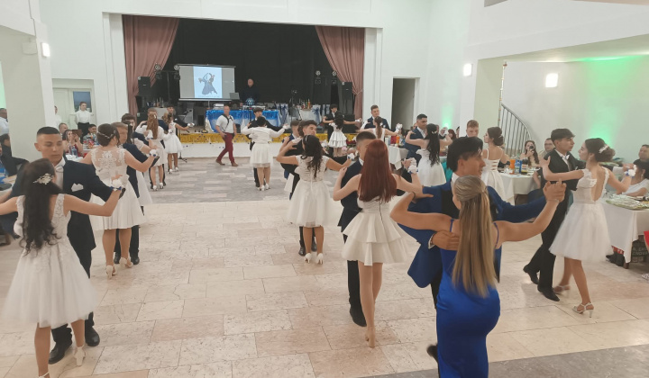 Akcie / Venček 2025 - foto