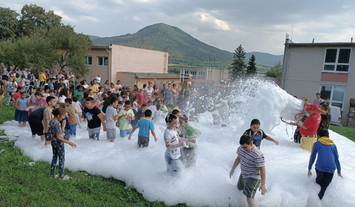 Akcie / Účelové cvičenie a penová šou  5.9.2025 - foto