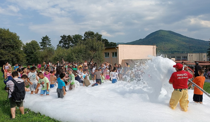 Akcie / Účelové cvičenie a penová šou  5.9.2025 - foto