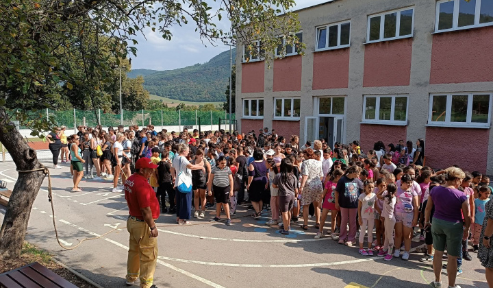 Akcie / Účelové cvičenie a penová šou  5.9.2025 - foto