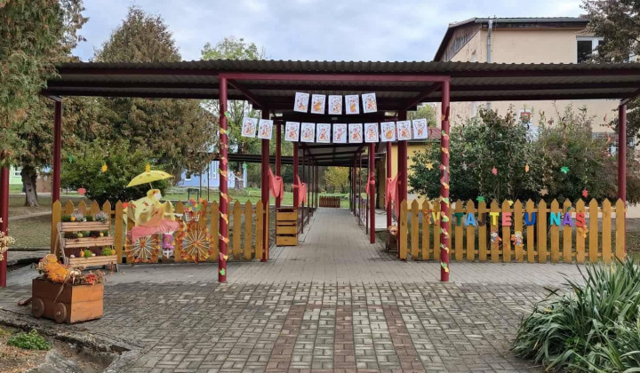 Súťaže / olympiády / Svet rozprávok v Slavošovciach  - foto