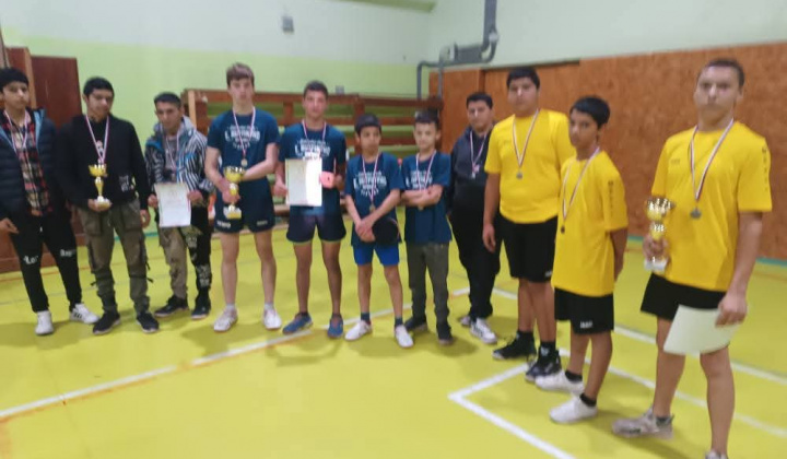 Súťaže / olympiády / Okresné kolo stolnotenisového turnaja  - foto