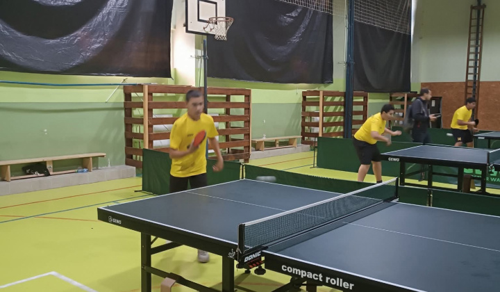 Súťaže / olympiády / Okresné kolo stolnotenisového turnaja  - foto