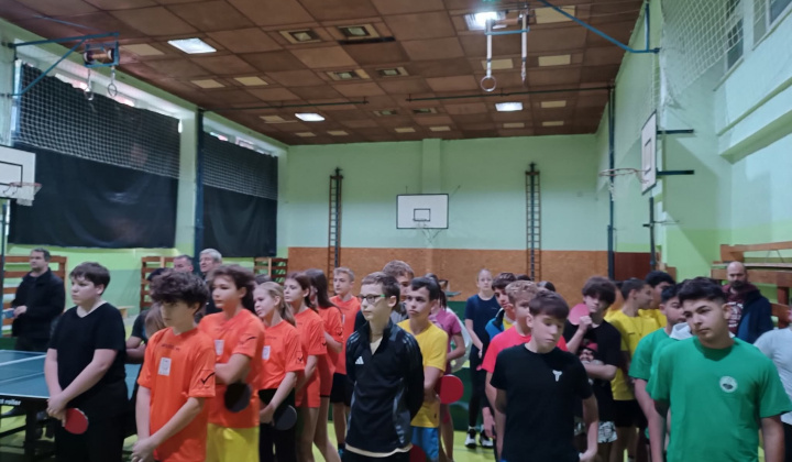 Súťaže / olympiády / Okresné kolo stolnotenisového turnaja  - foto