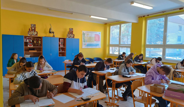 Akcie / KOMPARO 9 - foto