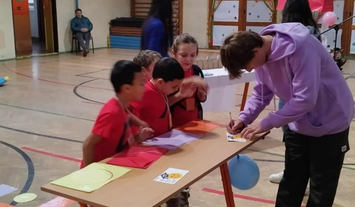 Akcie / Pasovanie prvákov  - foto