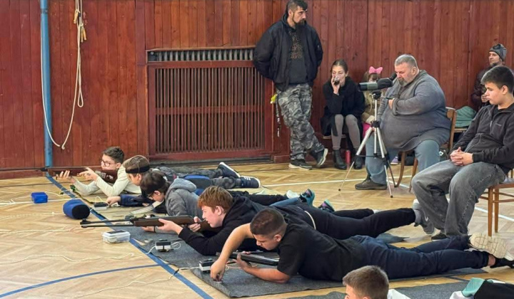 Súťaže / olympiády / Perfektný úspech našich strelcov ???????? - foto