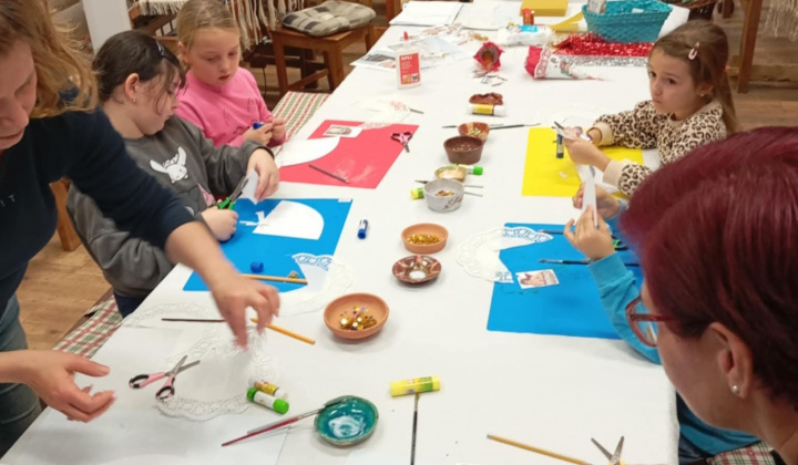 Akcie / Tvorivé dielne v Gemerskom osvetovom stredu  v Rožňave - foto