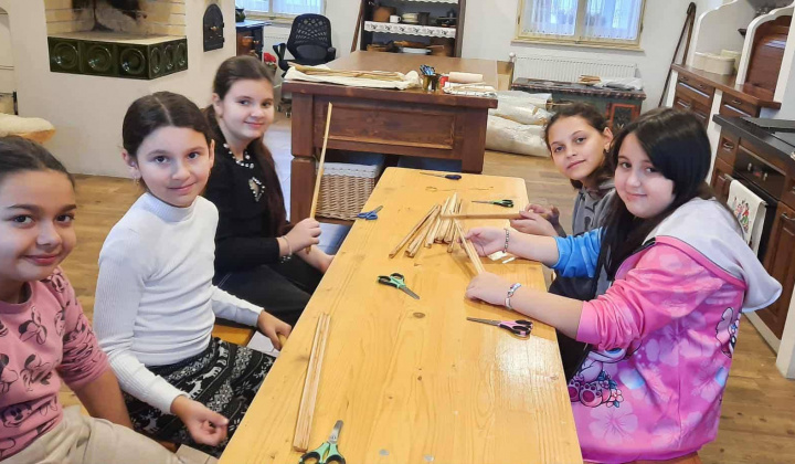 Akcie / Tvorivé dielne v Gemerskom osvetovom stredu  v Rožňave - foto