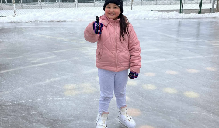 Akcie / Školské klzisko  - foto