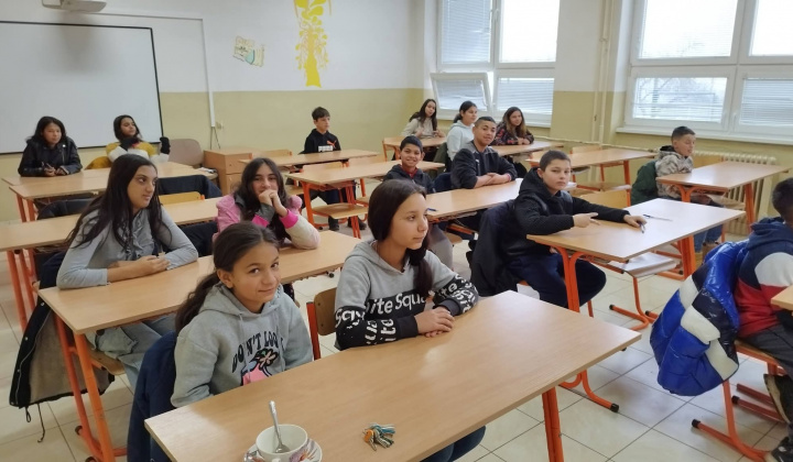 Akcie / Detská policajná akadémia  - foto