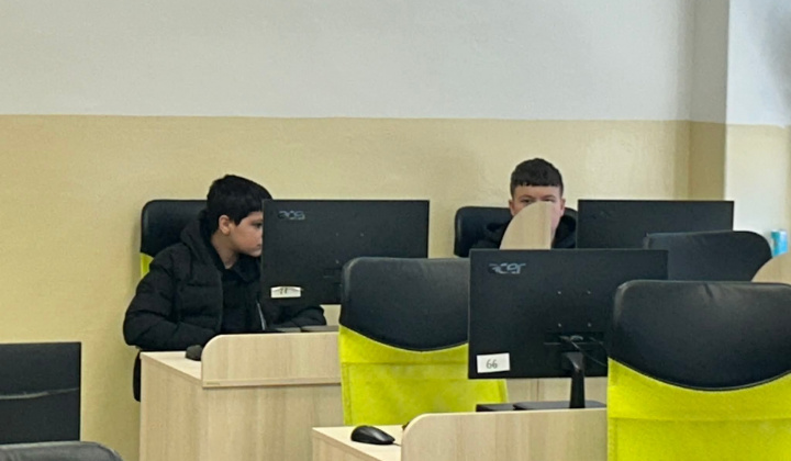 Súťaže / olympiády / Olympiáda mladých informatikov - foto