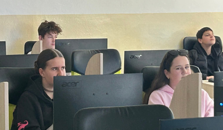 Súťaže / olympiády / Olympiáda mladých informatikov - foto