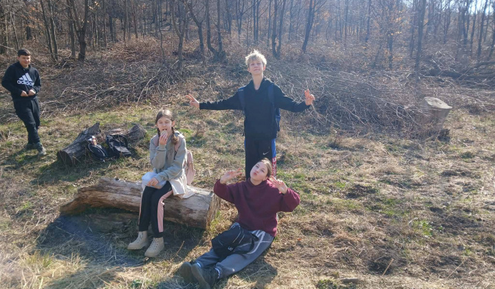 Akcie / Turistická vychádzka na Birinku - foto