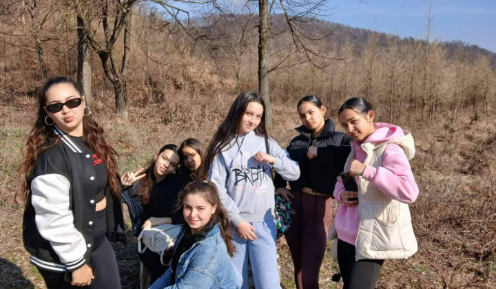 Akcie / Turistická vychádzka na Birinku - foto