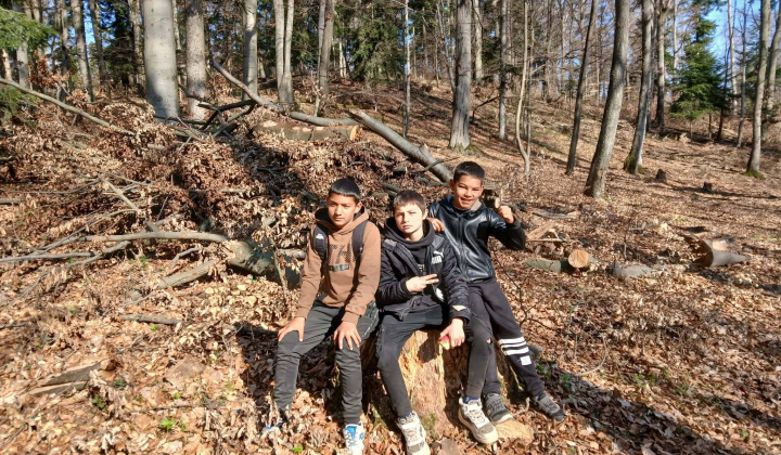 Akcie / Turistická vychádzka na Birinku - foto