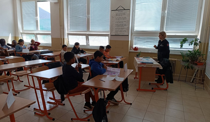 Akcie / Detská policajná akadémia  - foto