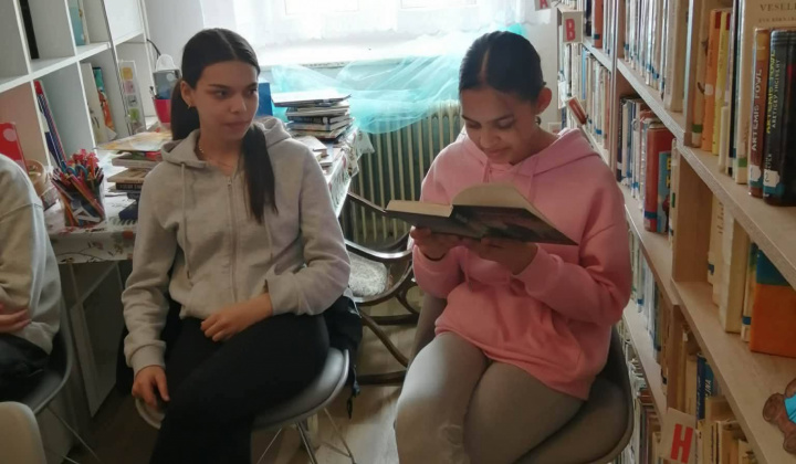 Akcie / Čítajme si... - foto