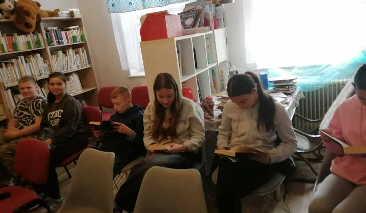 Akcie / Čítajme si... - foto