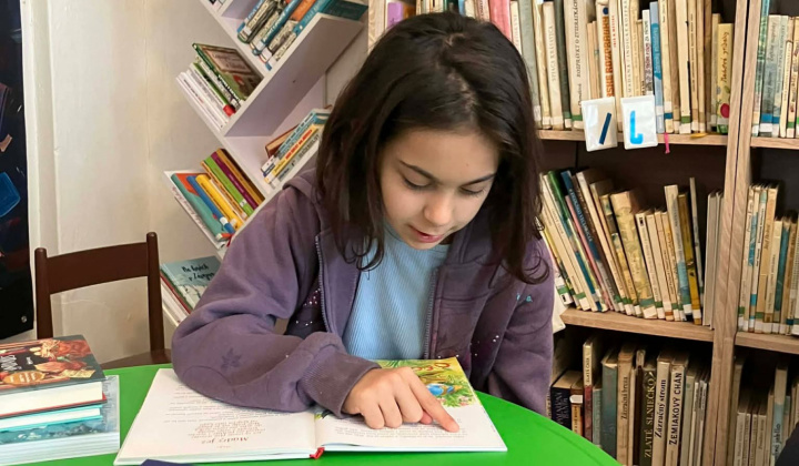 Akcie / Čítajme si... - foto