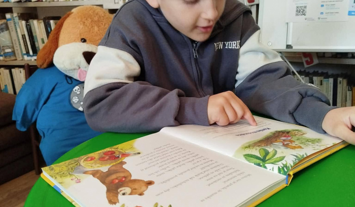 Akcie / Čítajme si... - foto