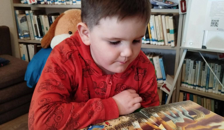 Akcie / Čítajme si... - foto