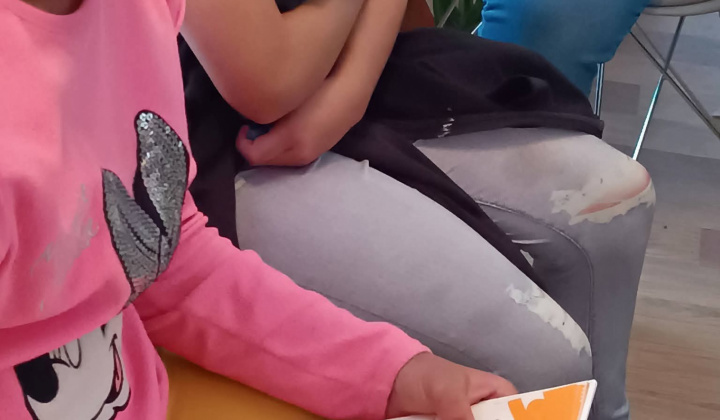 Akcie / Čítajme si... - foto