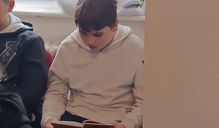 Akcie / Čítajme si... - foto