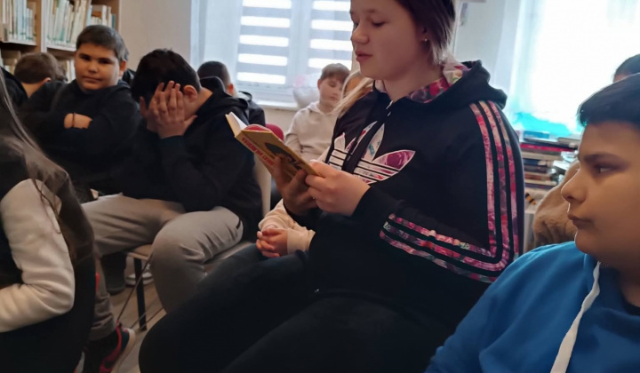 Akcie / Čítajme si... - foto