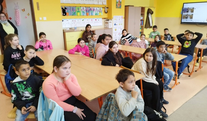 ŠKD /  Z rozprávky do rozprávky - foto