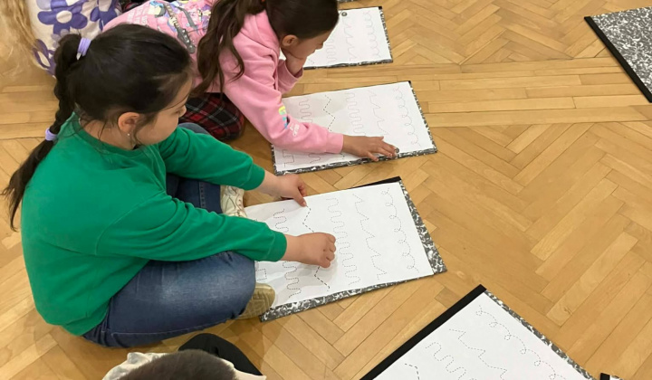 Akcie / Exkurzia za umením - foto