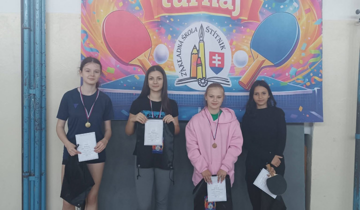 Akcie / Oslava Svetového dňa stolného tenisu - foto