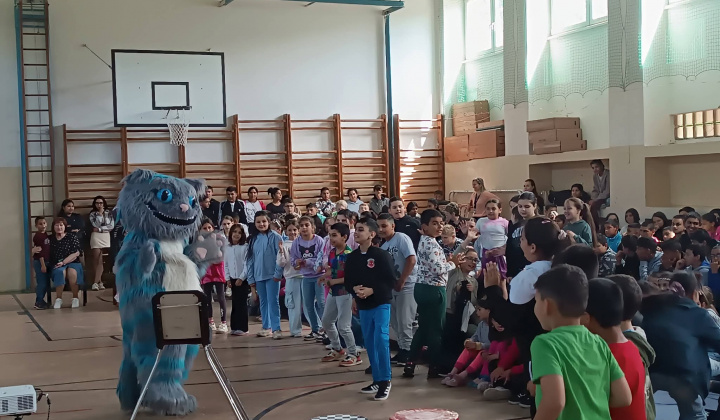 Akcie / Cirkus Galent - foto