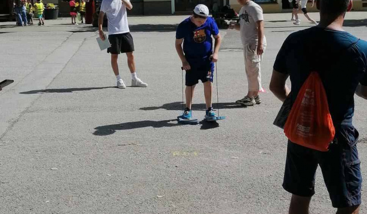Akcie / Čo sa hýbe, to je živé - foto