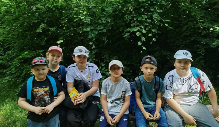Akcie / Škola v prírode - Hrádok - foto