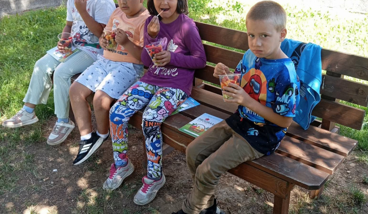 Akcie / Ochutnávka ovocia - foto