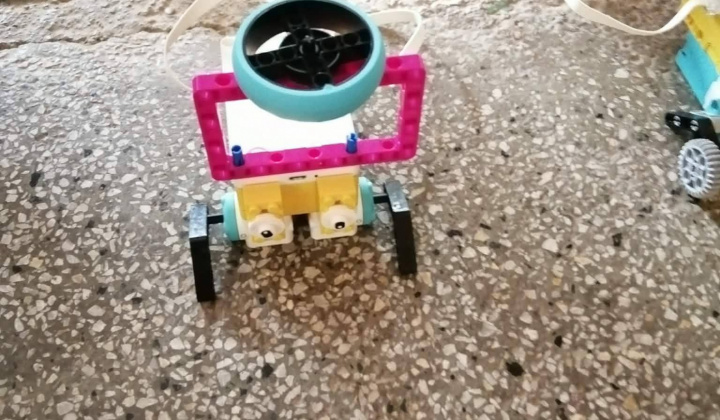 Akcie / Aj Ty v IT, alebo keď programujú dievčatá  - foto