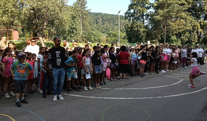 Akcie / Olympijský deň  - foto