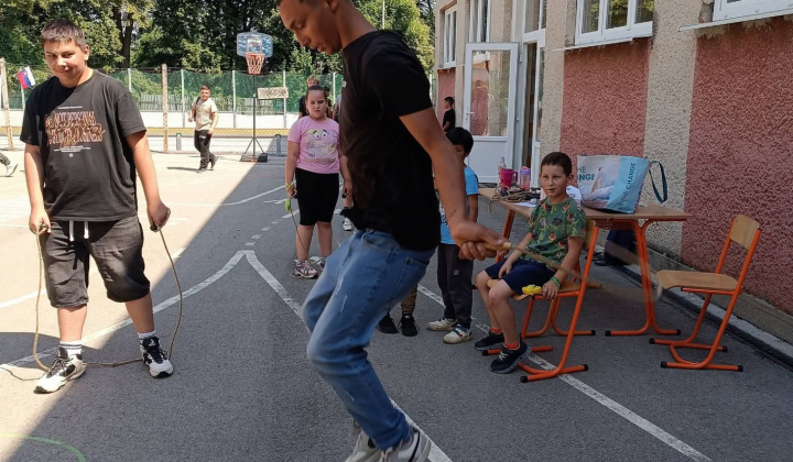 Akcie / Olympijský deň  - foto