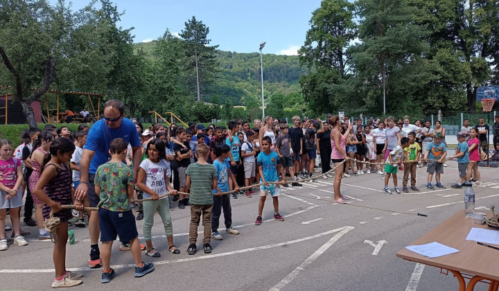 Akcie / Olympijský deň  - foto