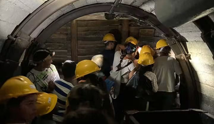 Akcie / Tematický deň v Baníckom múzeu v Rožňave  - foto
