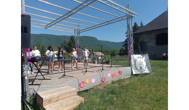 Slávnostná akadémia pri príležitosti Dňa matiek